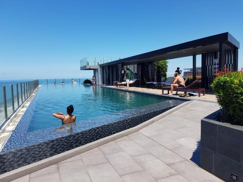 The Base Central Pattaya By Adam ภายนอก รูปภาพ