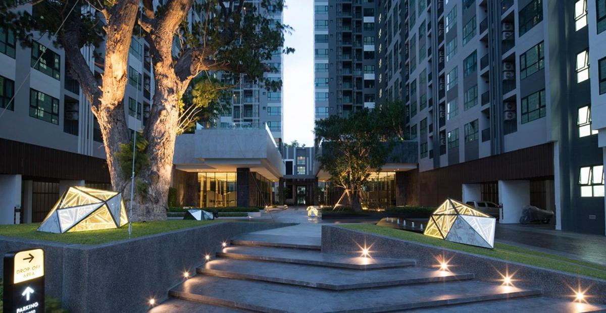 The Base Central Pattaya By Adam ภายนอก รูปภาพ