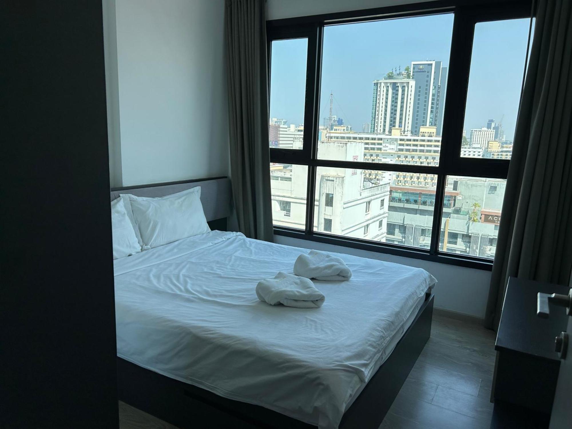 The Base Central Pattaya By Adam ภายนอก รูปภาพ